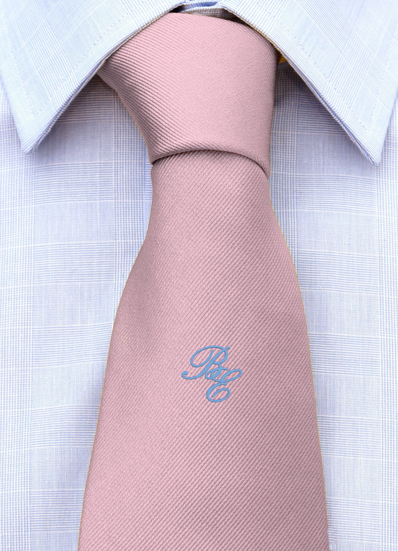 Cravatta con monogramma in corsivo personalizzato