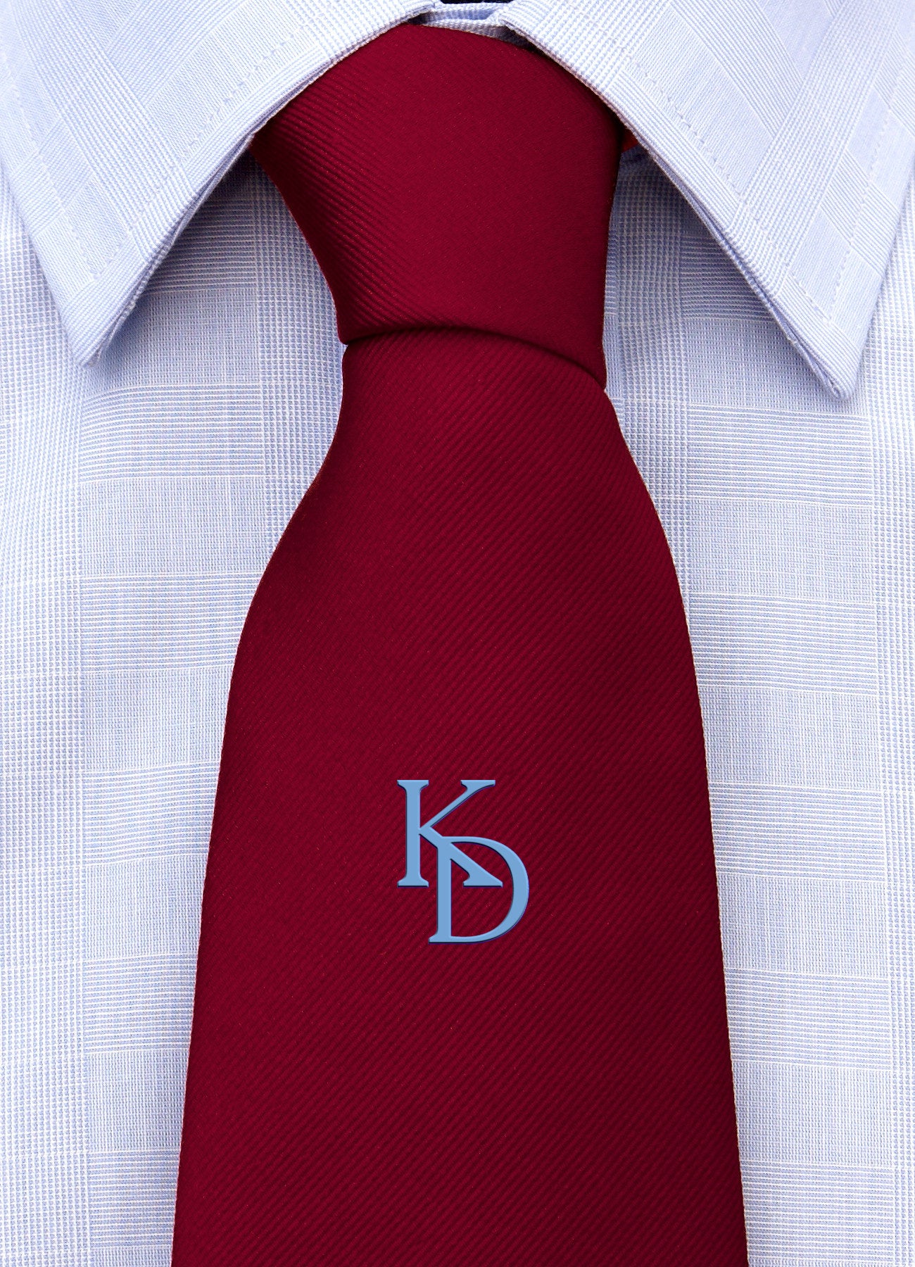 Cravatta con monogramma in stampatello personalizzato