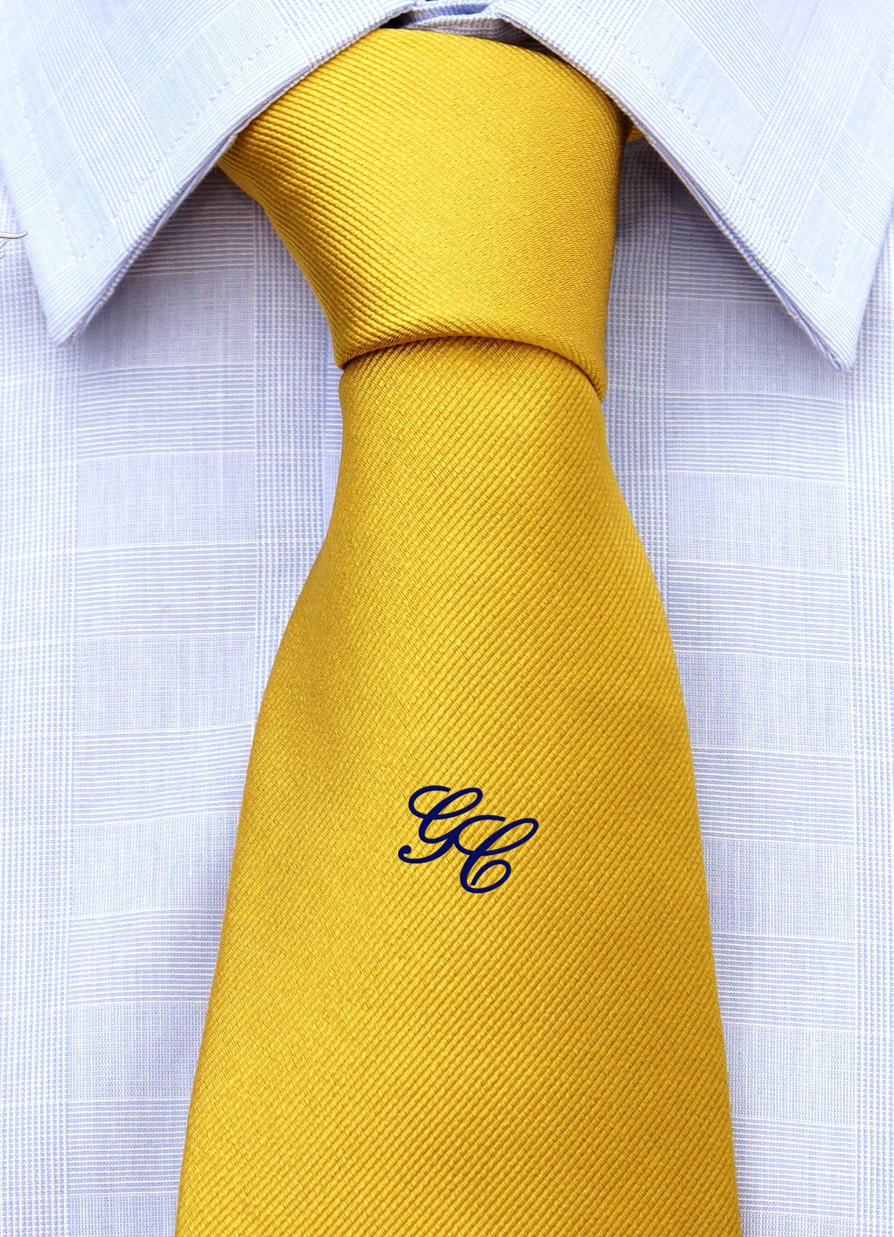 Cravatta con monogramma in corsivo personalizzato