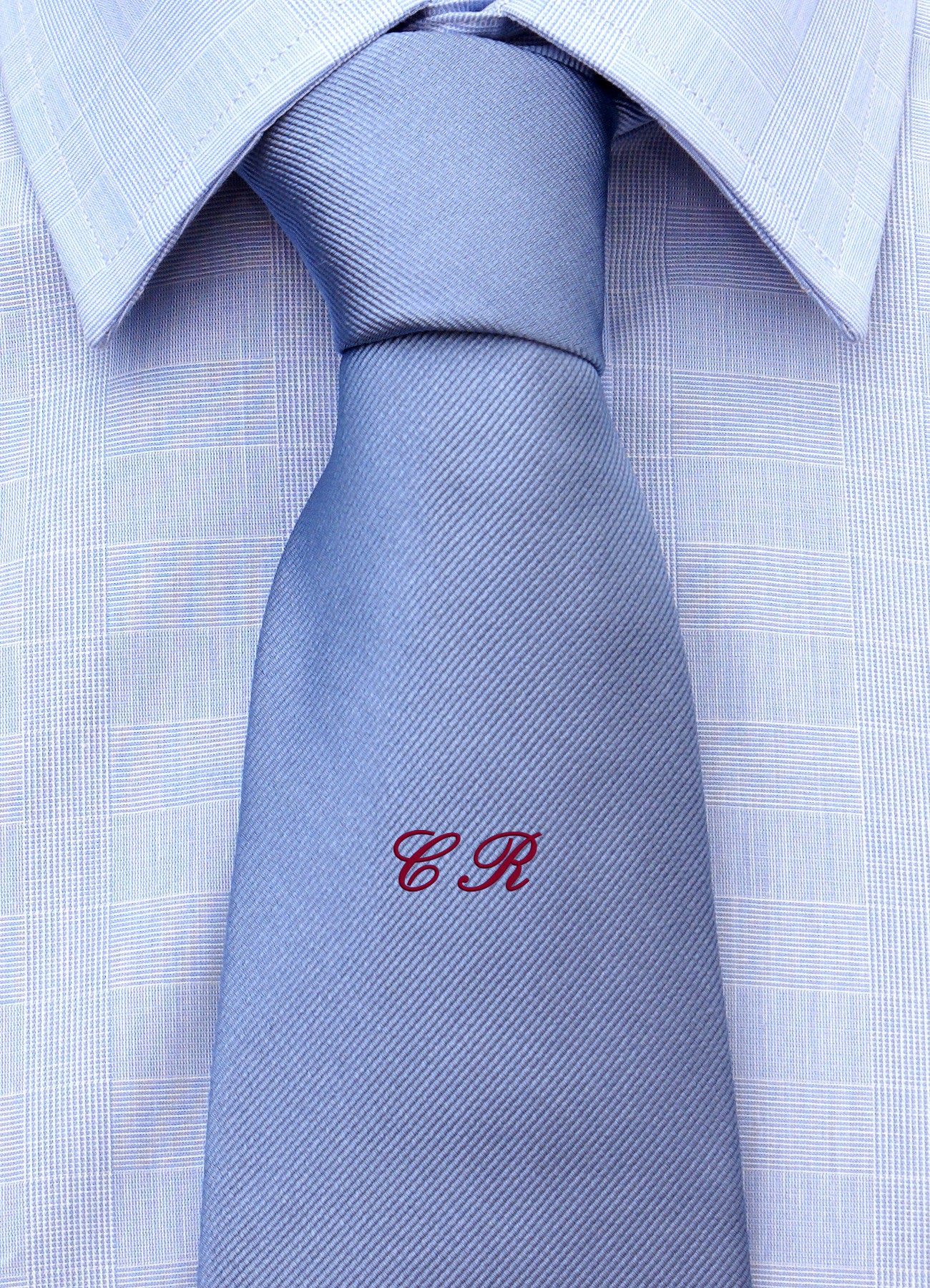 Cravatta con le Tue iniziali un stile "Michelangelo"