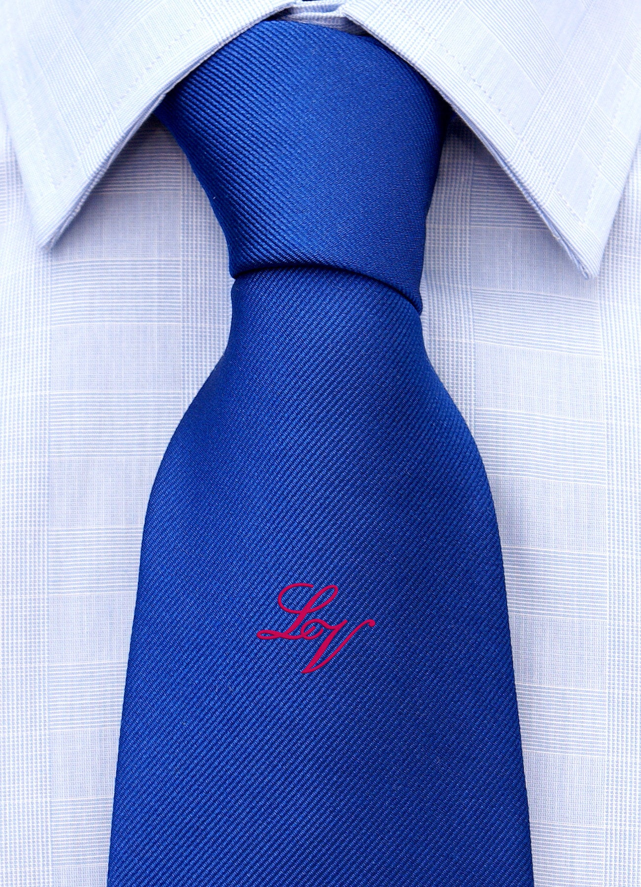 Cravatta con monogramma in corsivo personalizzato