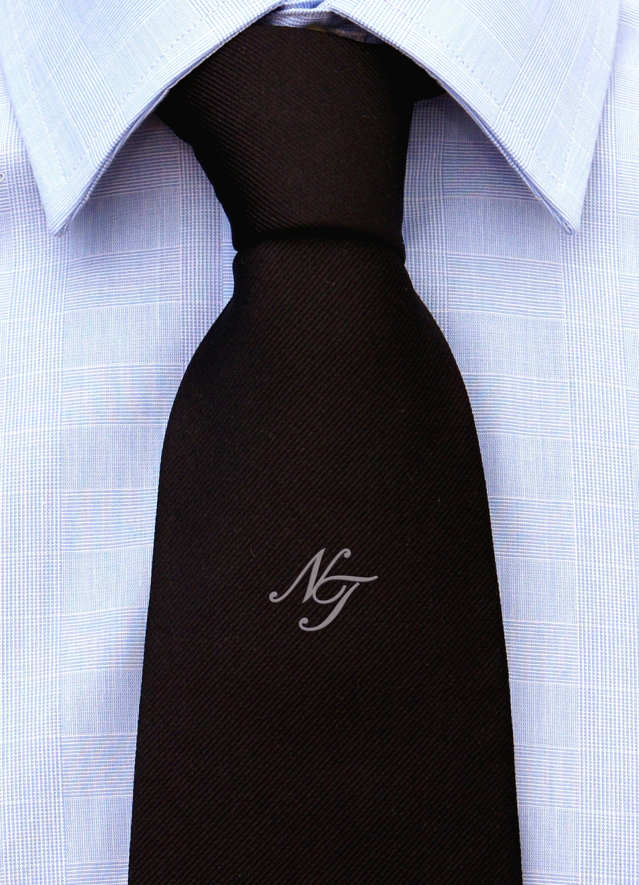 Cravatta con monogramma in corsivo personalizzato