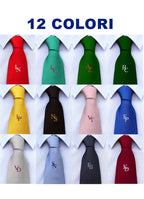 Cravatta con monogramma in stampatello stile "Caravaggio"