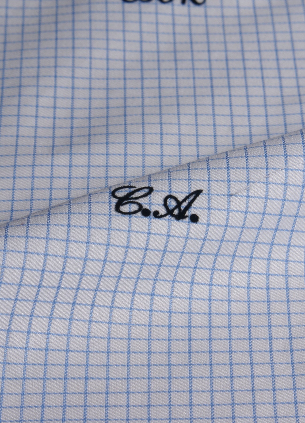 Iniziali per camicie stile "Michelangelo" personalizzate pronte da applicare