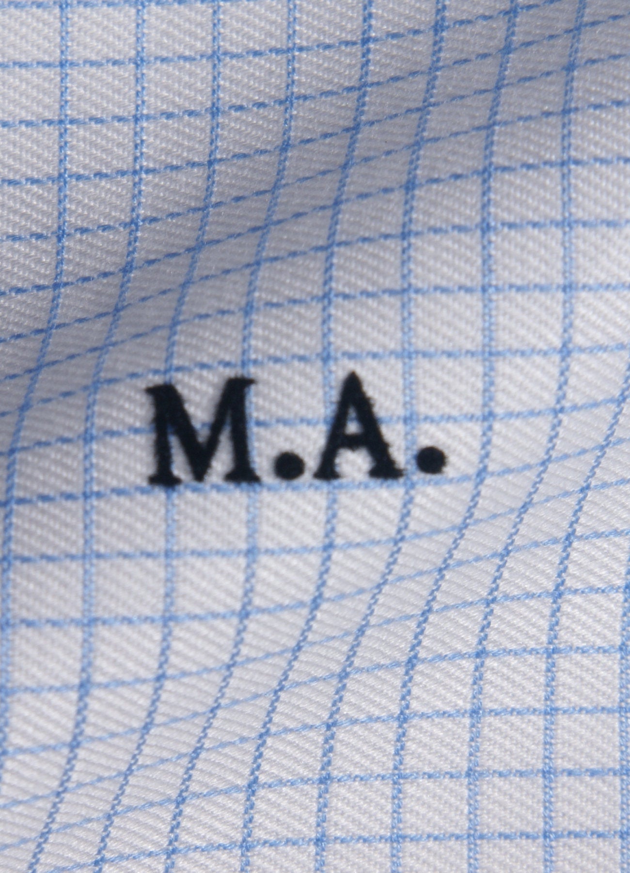 Iniziali per camicie stile "Caravaggio" personalizzate pronte da applicare