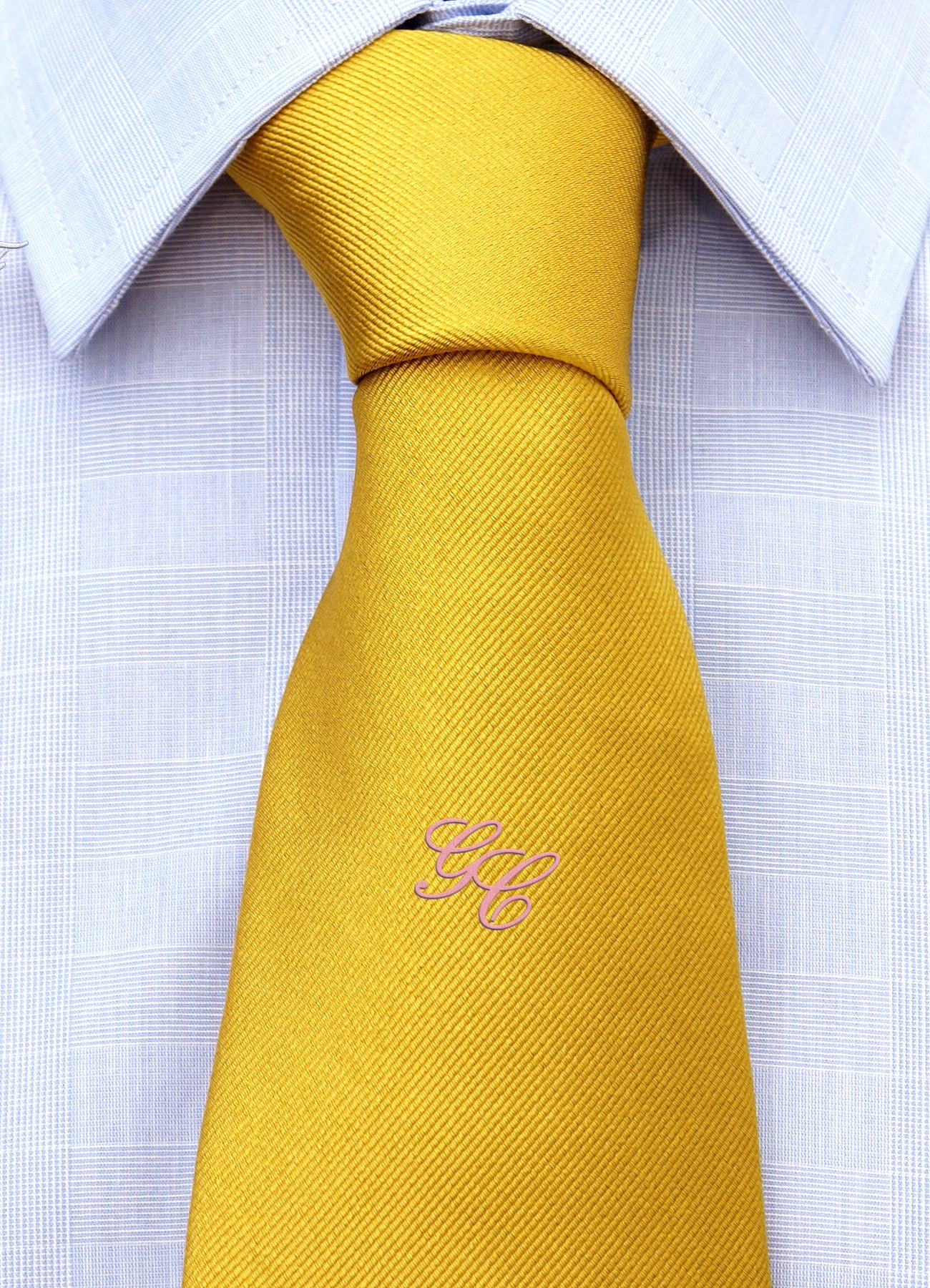 Cravatta con monogramma in corsivo personalizzato