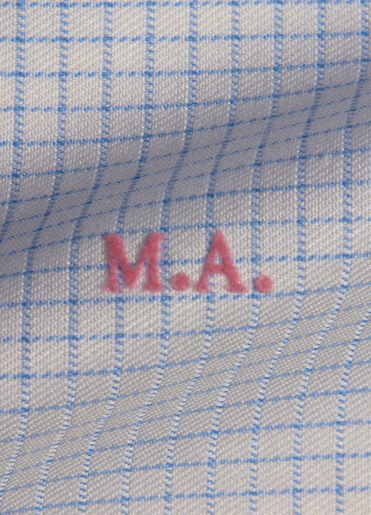 Iniziali per camicie stile "Caravaggio" personalizzate pronte da applicare