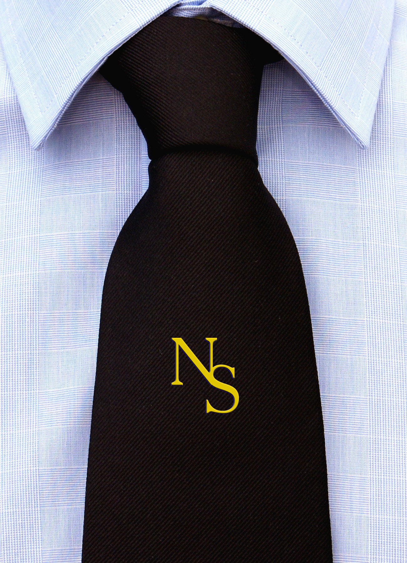 Cravatta con monogramma in stampatello personalizzato